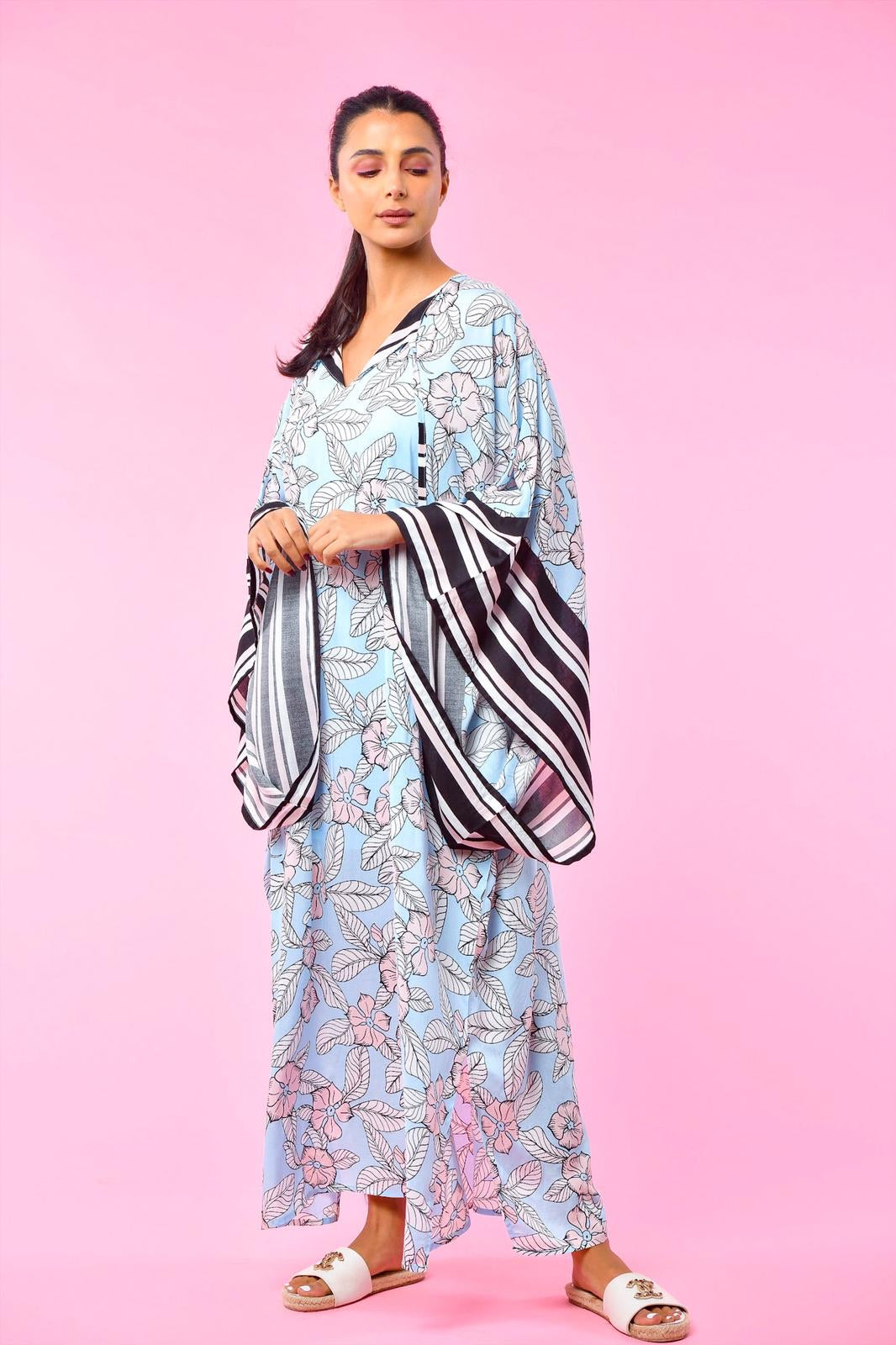 Light blue floral dress - Basma by Haya