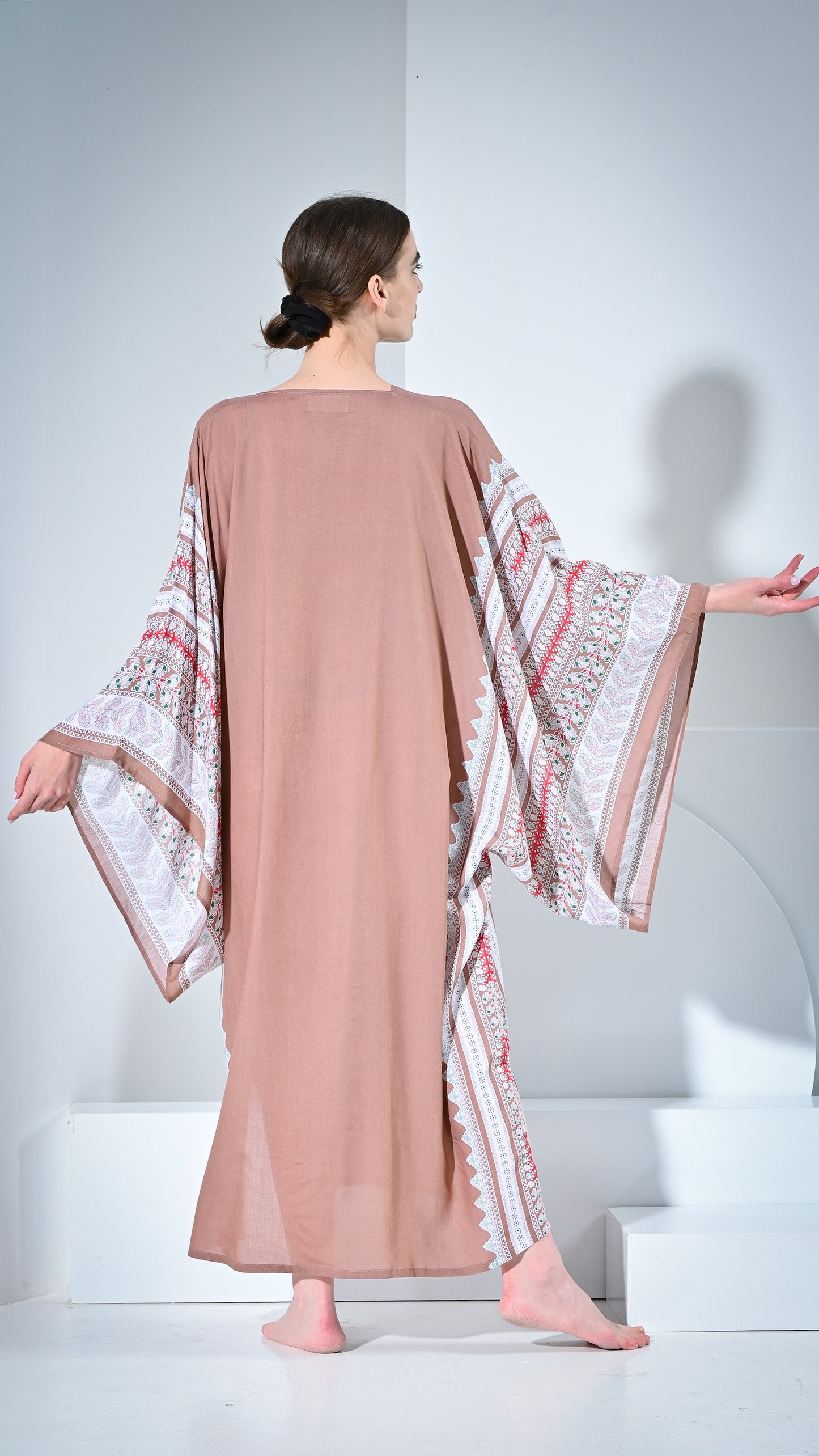 BB23-02 - Basma by Haya