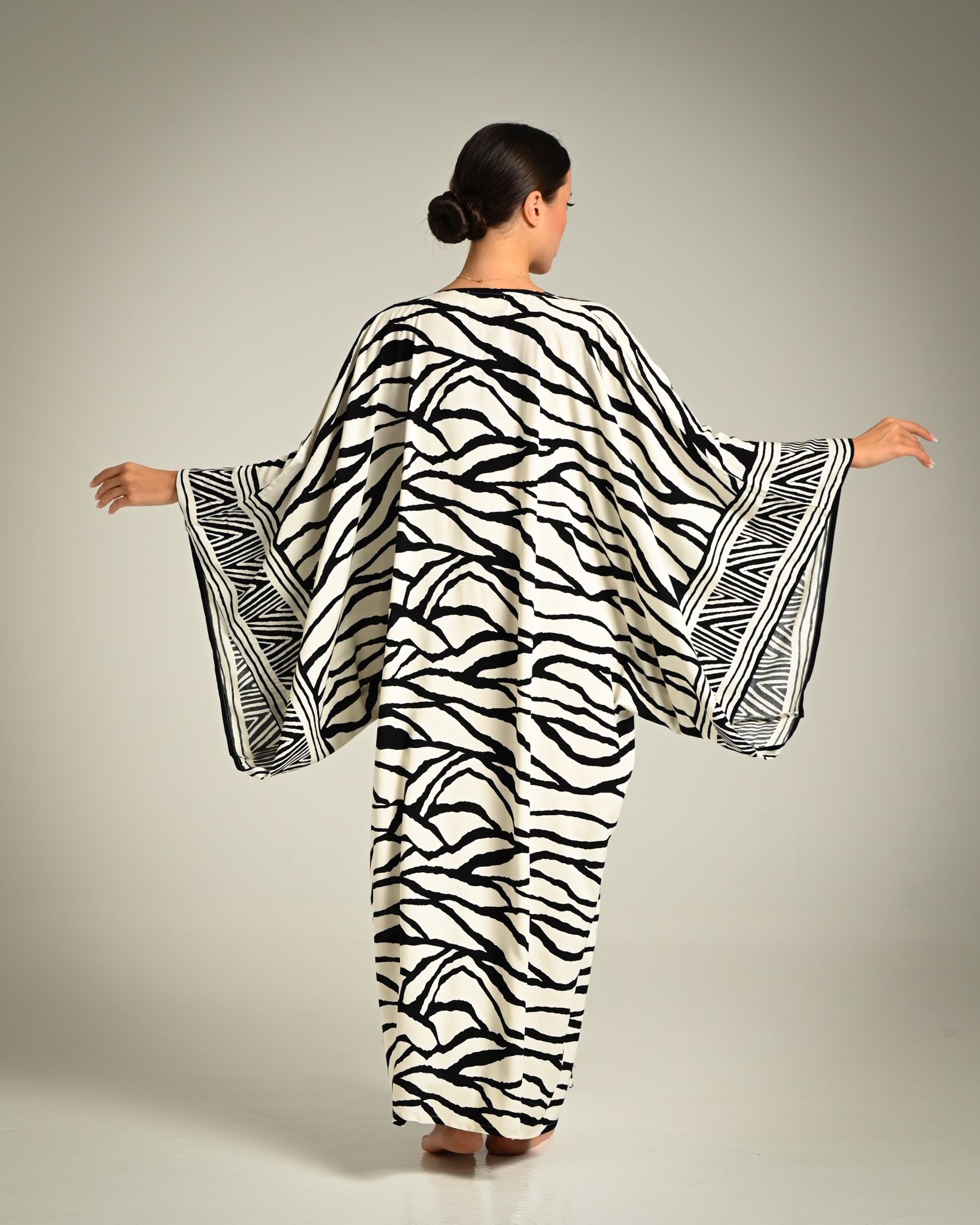 SS25-8 - Basma by Haya