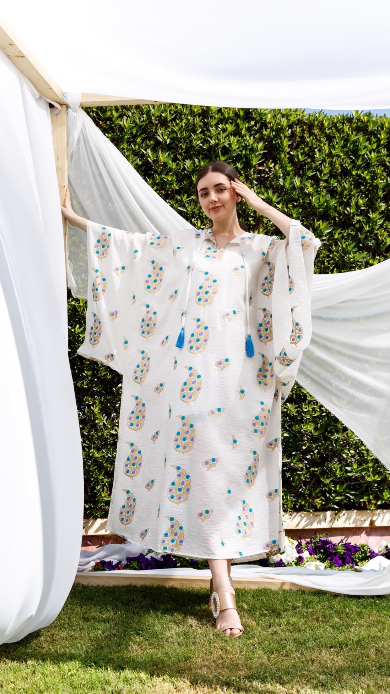 Fancy white loose dress - Basma by Haya