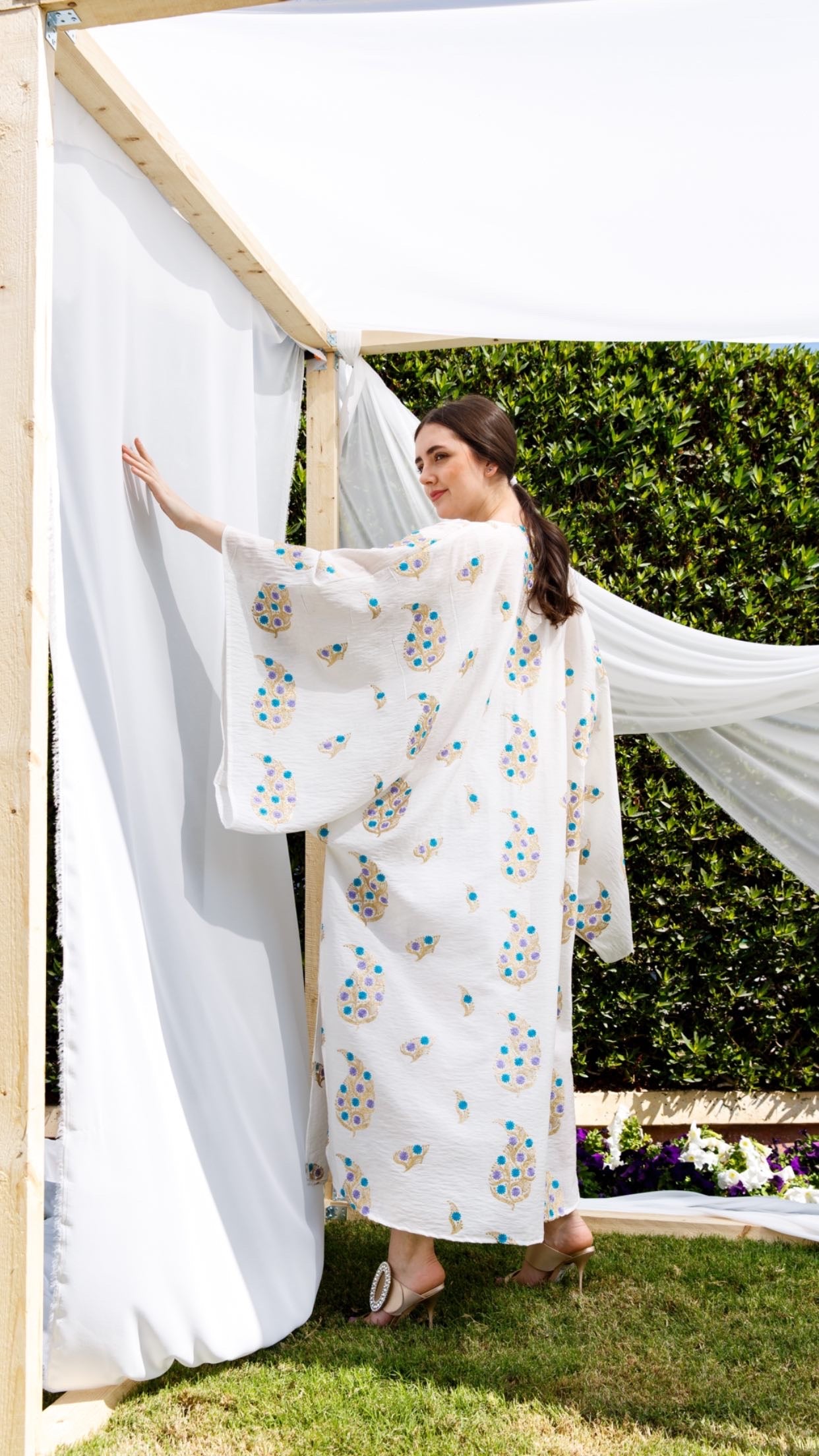 Fancy white loose dress - Basma by Haya