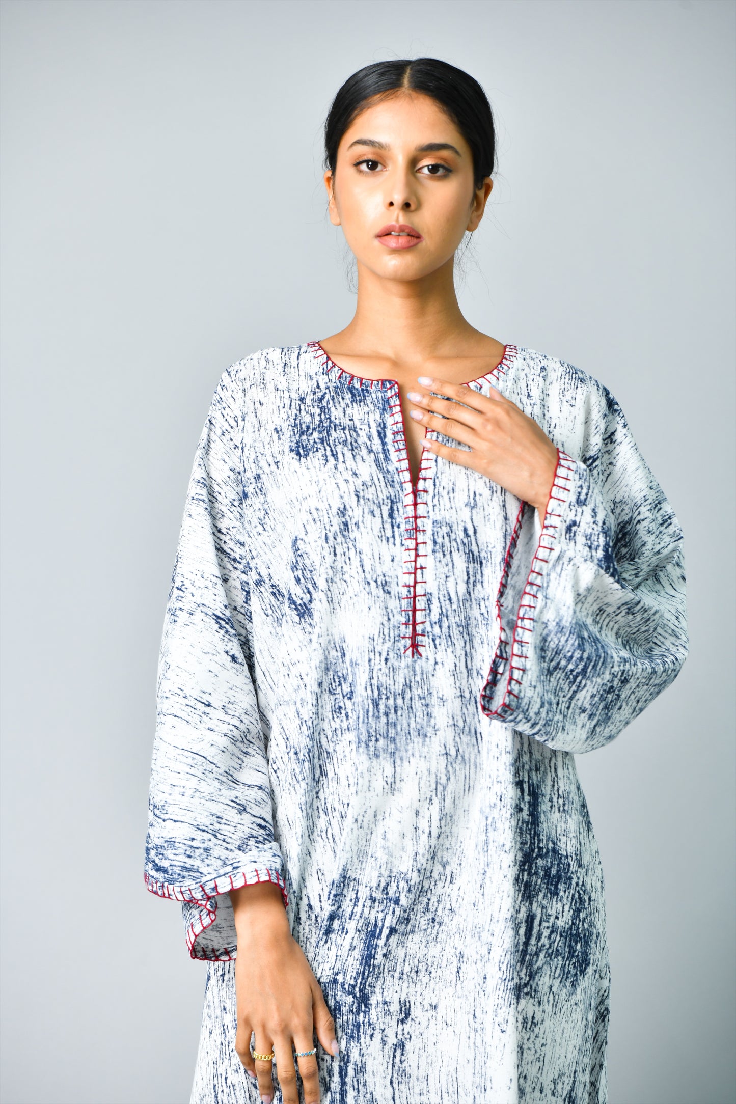 Blue&white - Basma by Haya