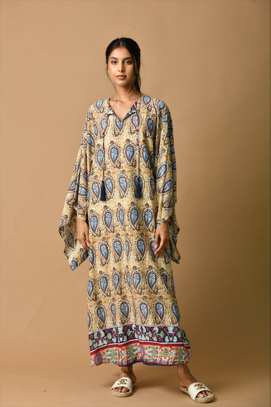 Beige&light blue - Basma by Haya