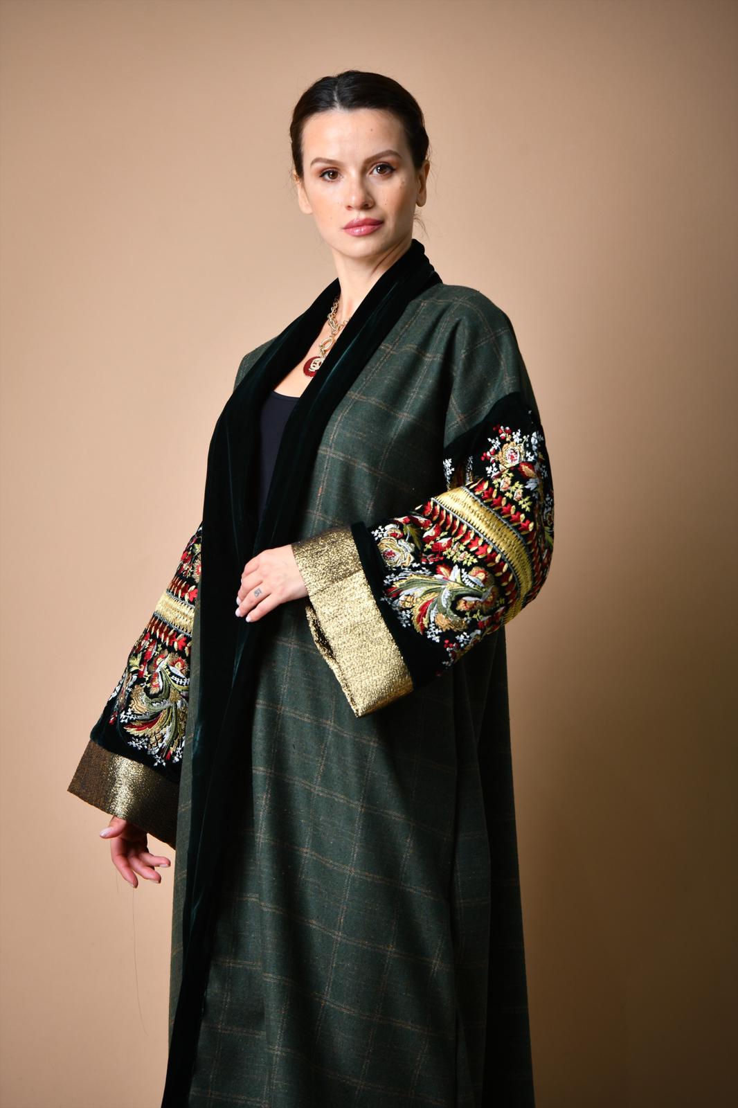 FW21-4B - Basma by Haya